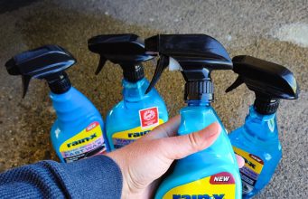 Rain-X Review: Exterior Detailer, Fast Wax, Glass Cleaner & Waterless Car Wash (2024)