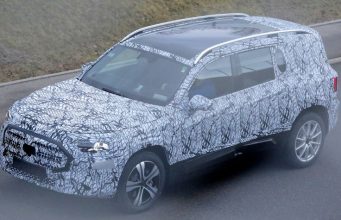 2026 Mercedes GLB spy shots – pictures