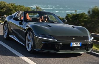 New Ferrari 12Cilindri Spider – pictures