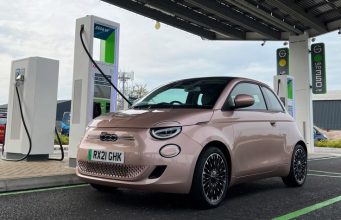 UK hits 75,000 milestone for public EV chargers