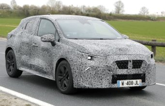 New Renault Clio prepares for launch: And it’s not an EV