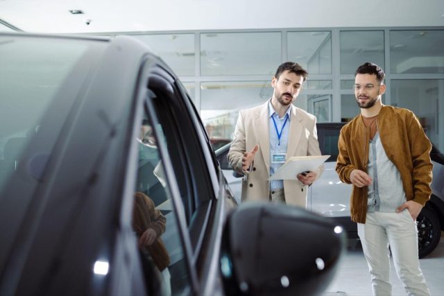 How to Negotiate the Best Price at a Car Dealership
