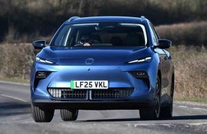 Car Deal of the Day: Long-range MGS5 EV Trophy for a barmy £194 a month