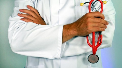 How to Sue for Medical Malpractice After a Car Accident