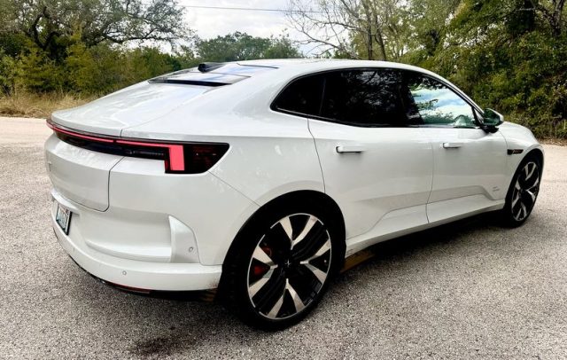 Flash Drive: 2026 Polestar 4