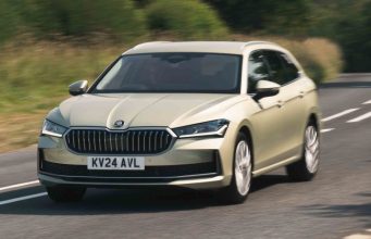 Skoda Superb Estate review – pictures