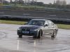 How to control understeer and oversteer skids in your car