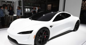 New Tesla Roadster – pictures