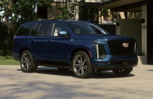 Cadillac Escalade V now available in the UK, complete with its 14.3mpg efficiency