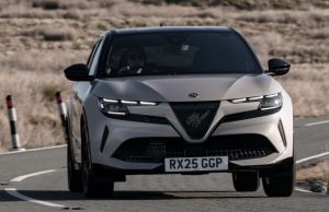 Car Deal of the Day: Alfa Romeo Junior Ibrida offers style and efficiency for £225 a month