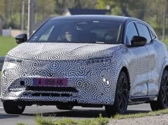 New Renault Megane caught testing – pictures