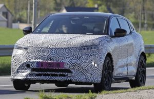 New Renault Megane caught testing – pictures