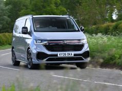 Volkswagen Transporter Kombi Sportline – pictures