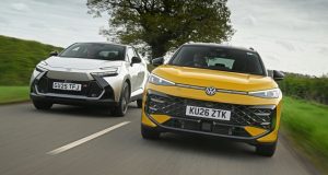 Volkswagen T-Roc vs Toyota C-HR – pictures